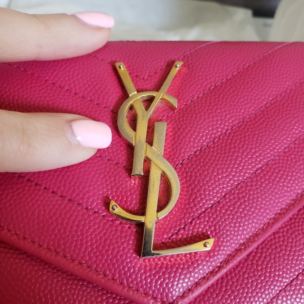 **SOLD** Authentic Pre-owned Yves Saint Laurent Grain De Poudre Envelope Wallet - Picture 6 of 16